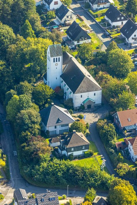 Menden Sauerland Aus Der Vogelperspektive Kirchengeb Ude