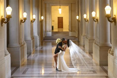 How To Choose a Wedding Dress for a SF City Hall Marriage – SF City Hall Photographer Blog