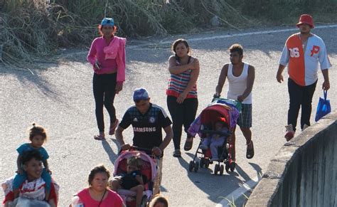 Caravana Migrante Fija Su Ruta Hacia La Frontera Norte De M Xico