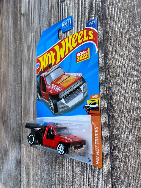 Hot Wheels Nib Lolux Hot Wheels Hw Hot Trucks Mattel Cars Diecast Cars Toy Cars Present