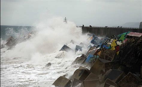 El Litoral Asturiano En Alerta Por Fuertes Vientos Y Fen Menos