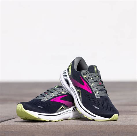 Running Shoes, Gear, and Clothing for Men & Women | Brooks Running