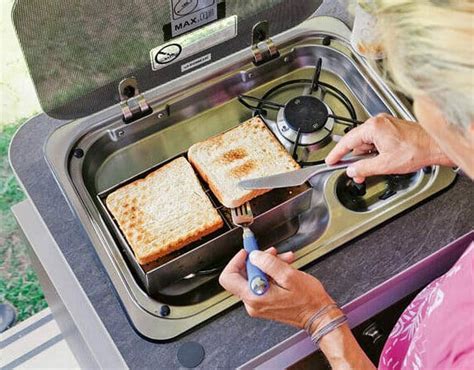 Camping Toaster Für Den Gaskocher Camping Cars And Caravans