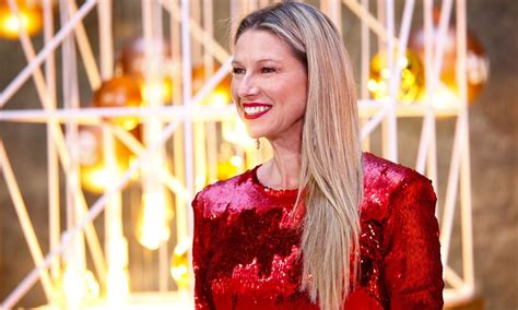 Anne Igartiburu Sus Looks En Las Campanadas De Nochevieja Y Su