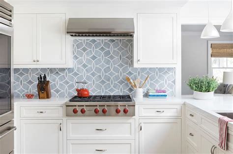 Kitchen Tile Backsplash With White Cabinets – Things In The Kitchen