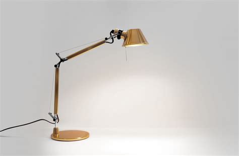 Tolomeo Micro Tischleuchte Body mit Fuß Artemide Schwarz ARTEMIDE