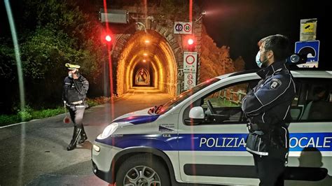 Moneglia Scontro Frontale Tra Auto E Scooter Sullaurelia Muore Un