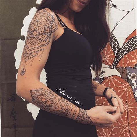 Tattoo Modelle F R Frauen Oberarm Tattoo Frau Mandala T Towierungen