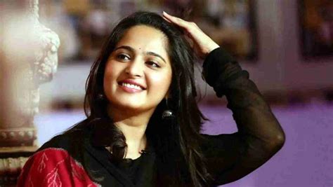 Top Most Popular Tamil Actress Age Height Weight And Biography