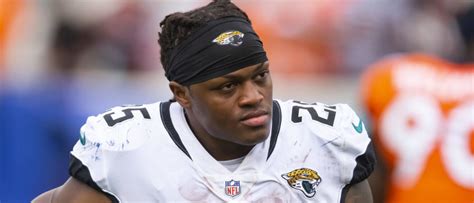 Jaguars Star Running Back James Robinson Has A Torn Achilles | The ...