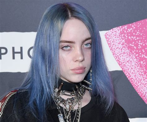 Billie Eilish Reveals She Has Tourette Syndrome