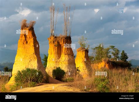 Piles Of Dirt Hi Res Stock Photography And Images Alamy