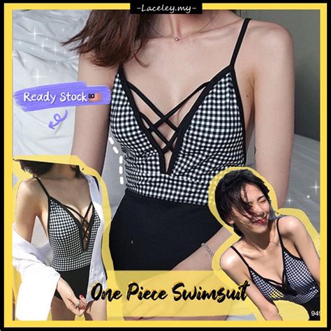 READY STOCK Plaid Deep V One Piece Korean Style Swimsuit Swimwear Bikini 现货韩版深V交叉泳衣泳装 L109