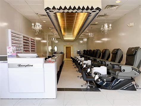 Nails salon 48036 | LUXE NAILS & SPA | Clinton Twp, MI 48036 | Best Nail Salon