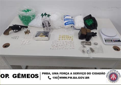 Pm Realiza Pris Es E Apreende Armas E Drogas Em Dois Dias De A O