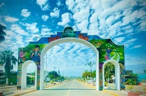 Entrada A El Pueblo Ruiz Nayarit Ciudades Pueblo Dibujo Murales