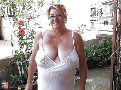 All Bare Breasted ZB Porn