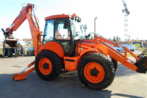 Fiat-Hitachi FB 200.2 Compact kaivurikuormaajat, 2004 - Nettikone