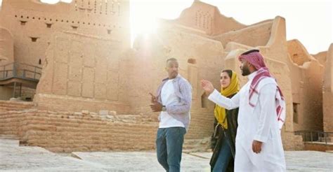 Ganz Saudi Arabien 14 Tage Tour Getyourguide