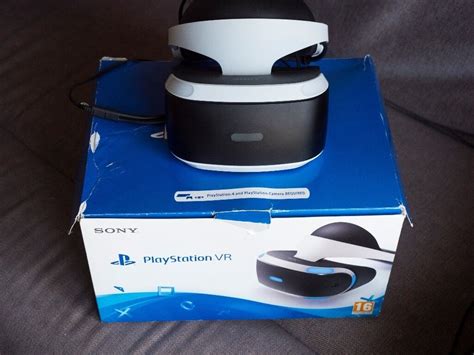 Ps4 VR headset comes with camera and 1 games Ps4 VR headset | in ...