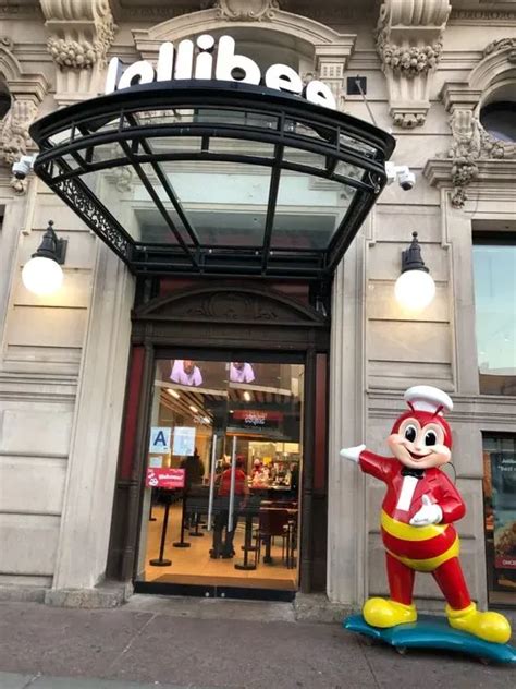 Jollibee | Queens, NY | Checkle
