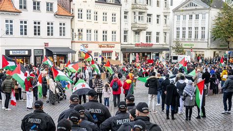 Nahost Konflikt 200 Teilnehmer bei pro palästinensischer Demo in