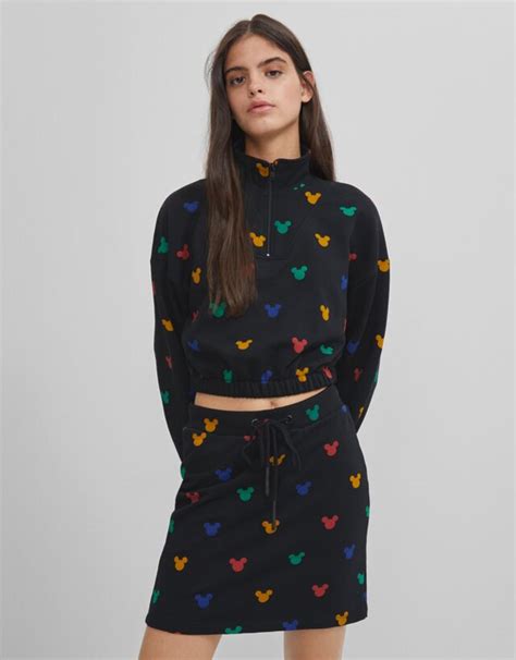 Venta Sudadera Mickey Mouse Mujer Bershka En Stock