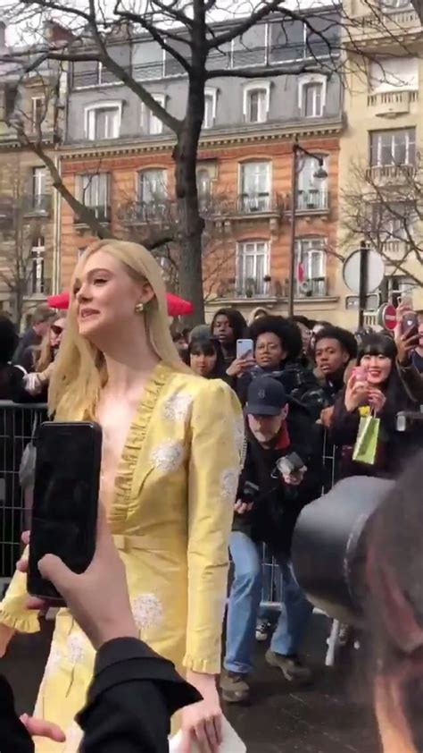 Elle Fanning Nip Slip Fappenist