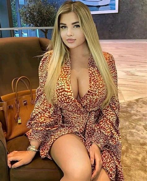 Anastasiya Kvitko Pernas Sexy Russian Models Hot Blondes Hot Dress