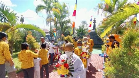 Umat Buddha Di Tanjung Selor Gelar Ritual Pradaksina Peringati Hari