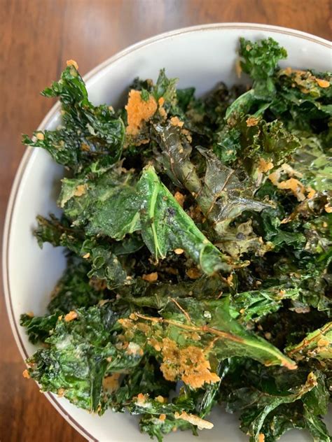 Crunchy Parmesan Kale Chips Return To The Kitchen Side Dish