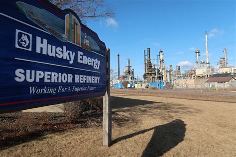 Superior Refinery Evacuated Over Concerns Of Tower Collapse WPR