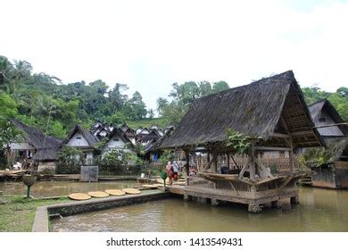 324 Kampung Naga Stock Photos, Images & Photography | Shutterstock