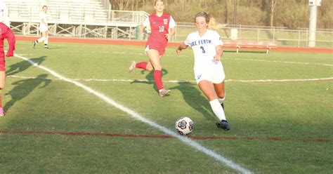 Lake Fenton Girls Soccer Beats Owosso Fenton Sports Coverage For