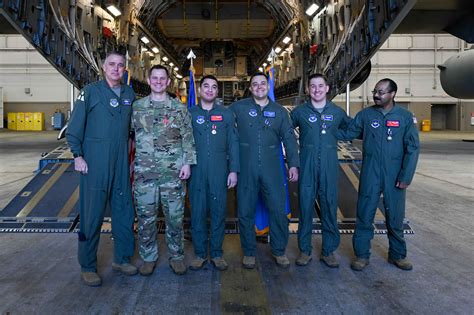 Amc Commander Recognizes Altus Afb Airmen For Oar Contributions Altus