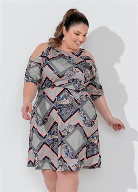 Marguerite Vestido Curto Flor E Geom Trico Verde Plus Size