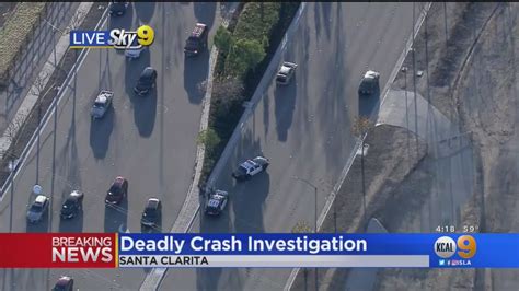 Police Investigate Fatal Crash In Santa Clarita Youtube