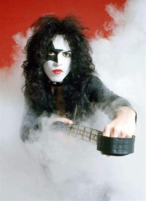 Pin By Bob Batting On Music Paul Stanley Kiss Rock Bands Kiss Band