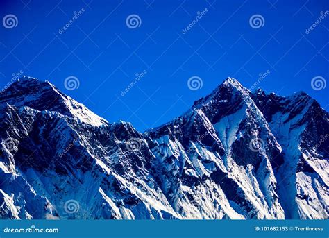 Mount Everest and Kathmandu Stock Image - Image of approches, grass ...