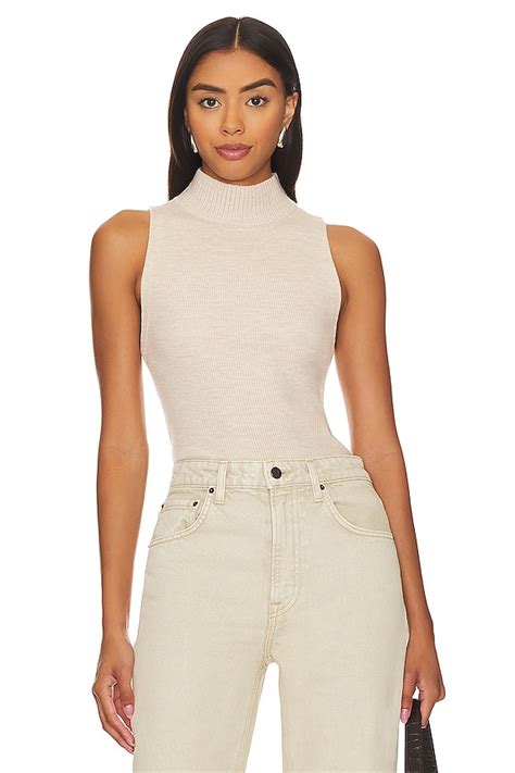 Alice Olivia Darcey Single Layer Turtleneck In Almond Heather Revolve