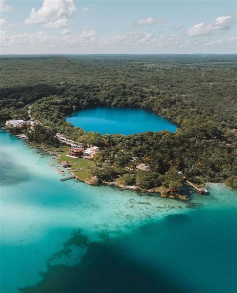 Conócenos El Cenote Azul de Bacalar