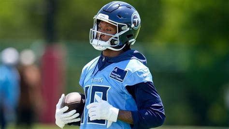 Around The Nfl Titans Wr Deandre Hopkins On Additions Of Calvin