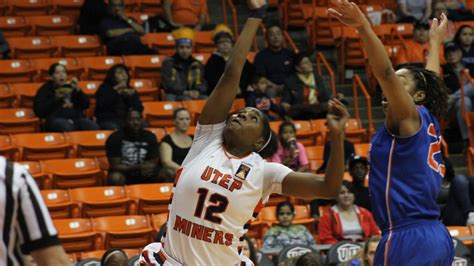 UTEP Women S Basketball Miners Pick Up Three Votes In AP Top 25