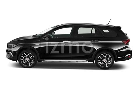 Fiat Tipo Sw Cross Door Wagon Side View Car Pics Izmostock