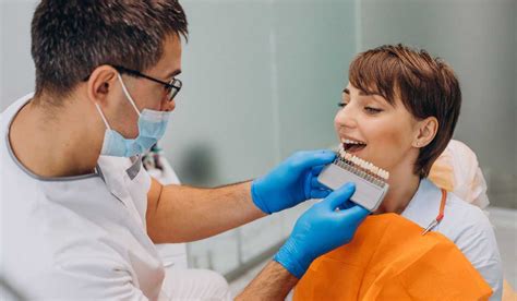 Lo Que Debes Saber Sobre El Blanqueamiento Dental SOEDENTAL