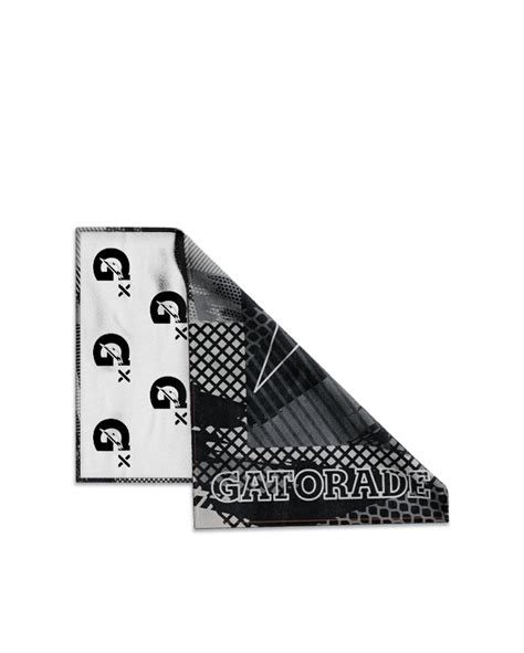 Towels: Customizable, NFL & Sideline Styles | Gatorade Official Site