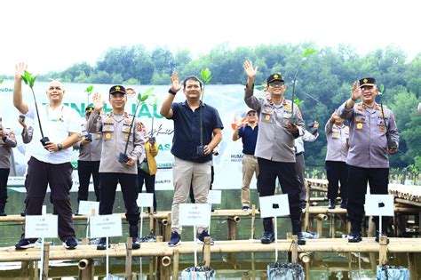 Hut Humas Polri Ke Dirayakan Dengan Gerakan Pelestarian Lingkungan