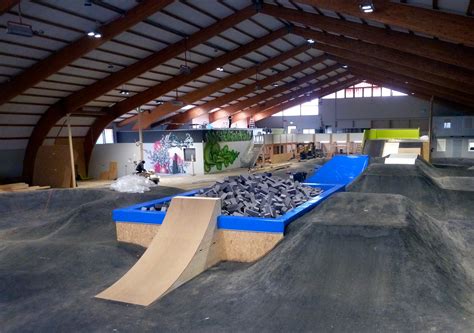 Der Grösste Indoor Bike Park Europas Wird Eröffnet Bikepark Indoor