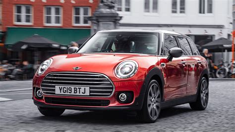 Mini Clubman Review Prices Autotrader Uk