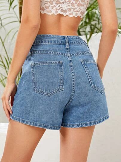 Washed Pocket Detail Solid Denim Shorts